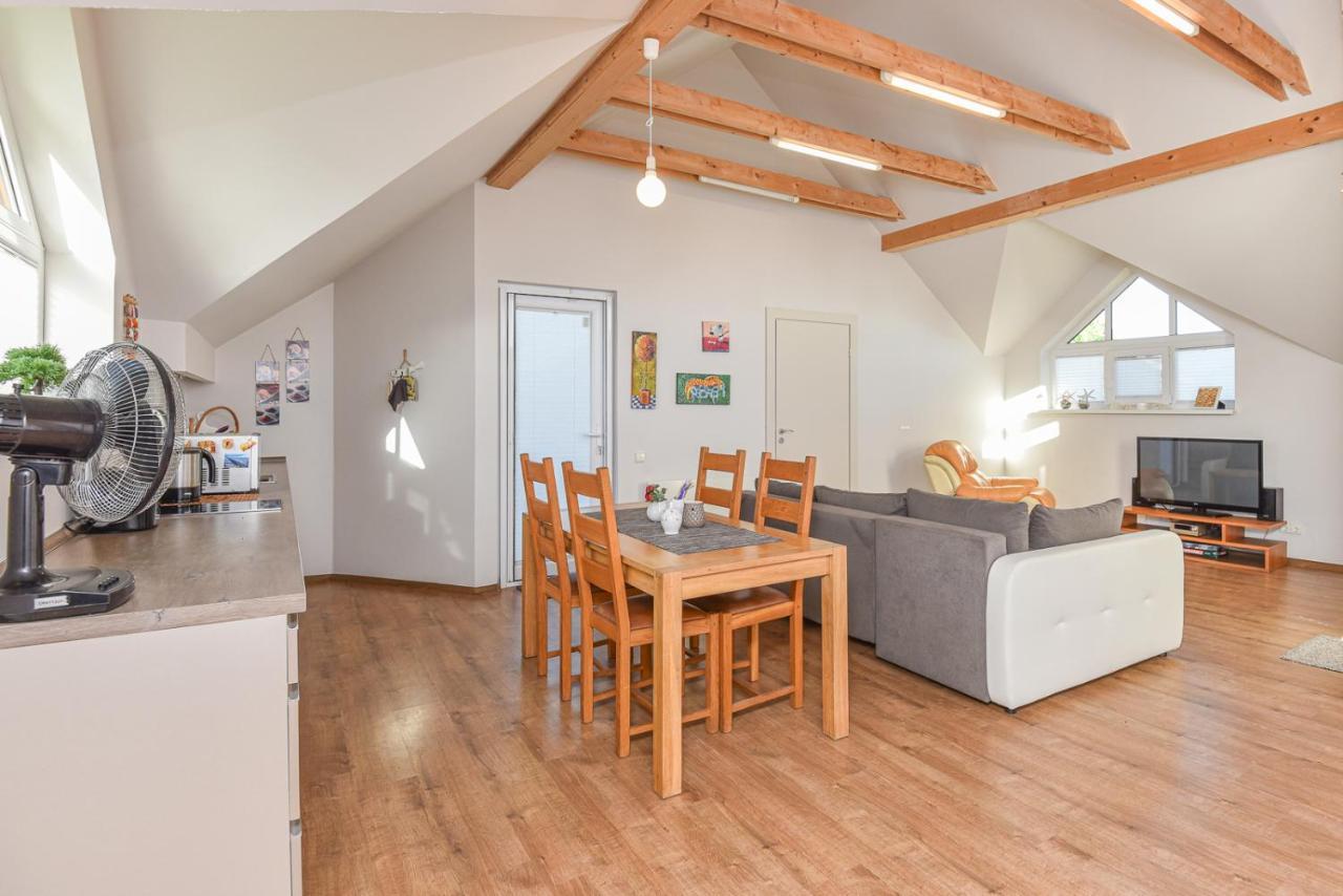Kotedzai Gulbes Takas Sventojoje Villa Šventoji Dış mekan fotoğraf